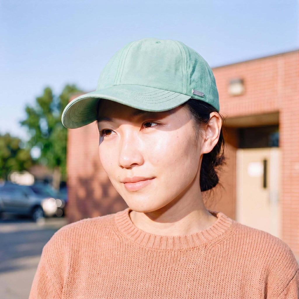 grün (female-model)