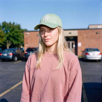 mint (female-model)