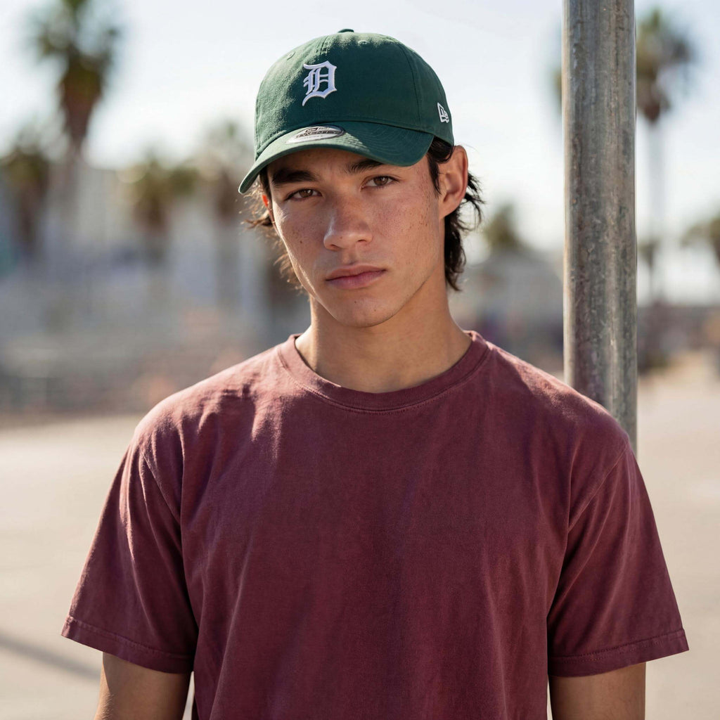 vert foncé (modèle masculin Serge Alvarez)