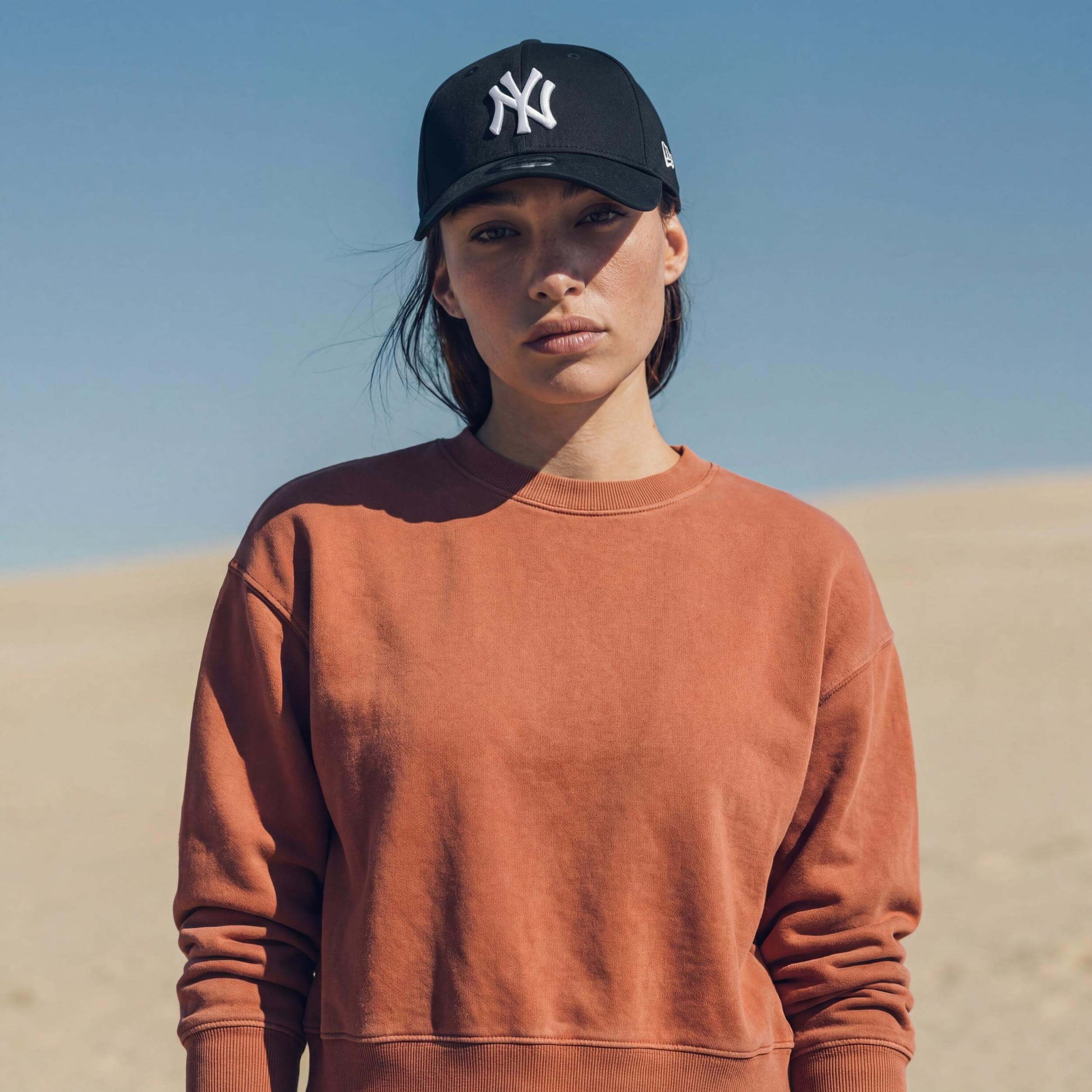 schwarz (female-model Bec Rabanne)