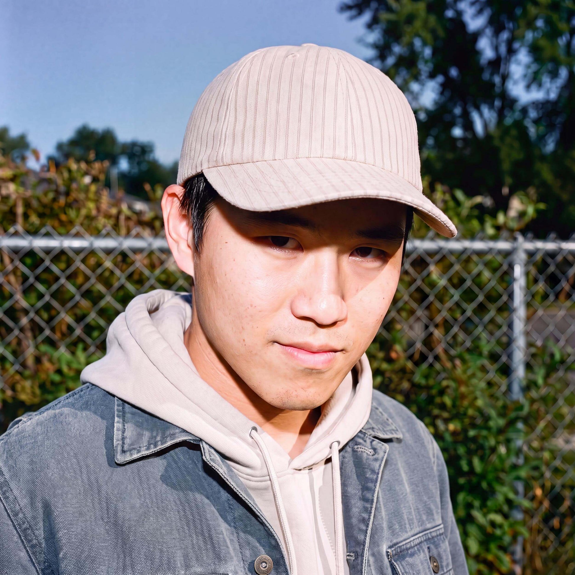 beige (male-model)