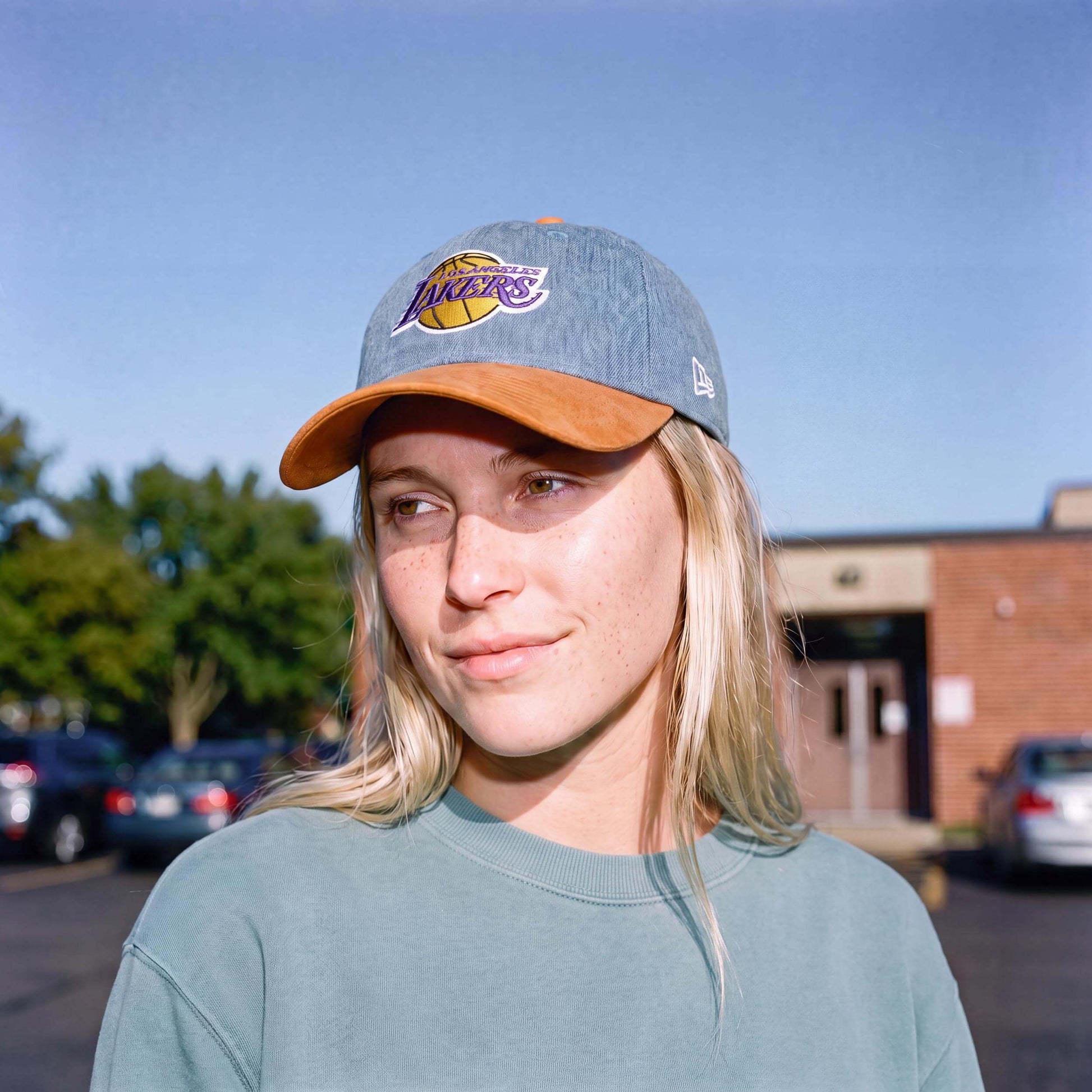 blau-gelb (female-model)
