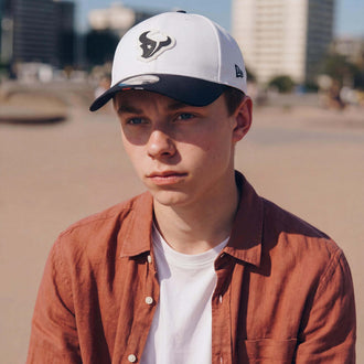 navy (male model Oswald Bloom)