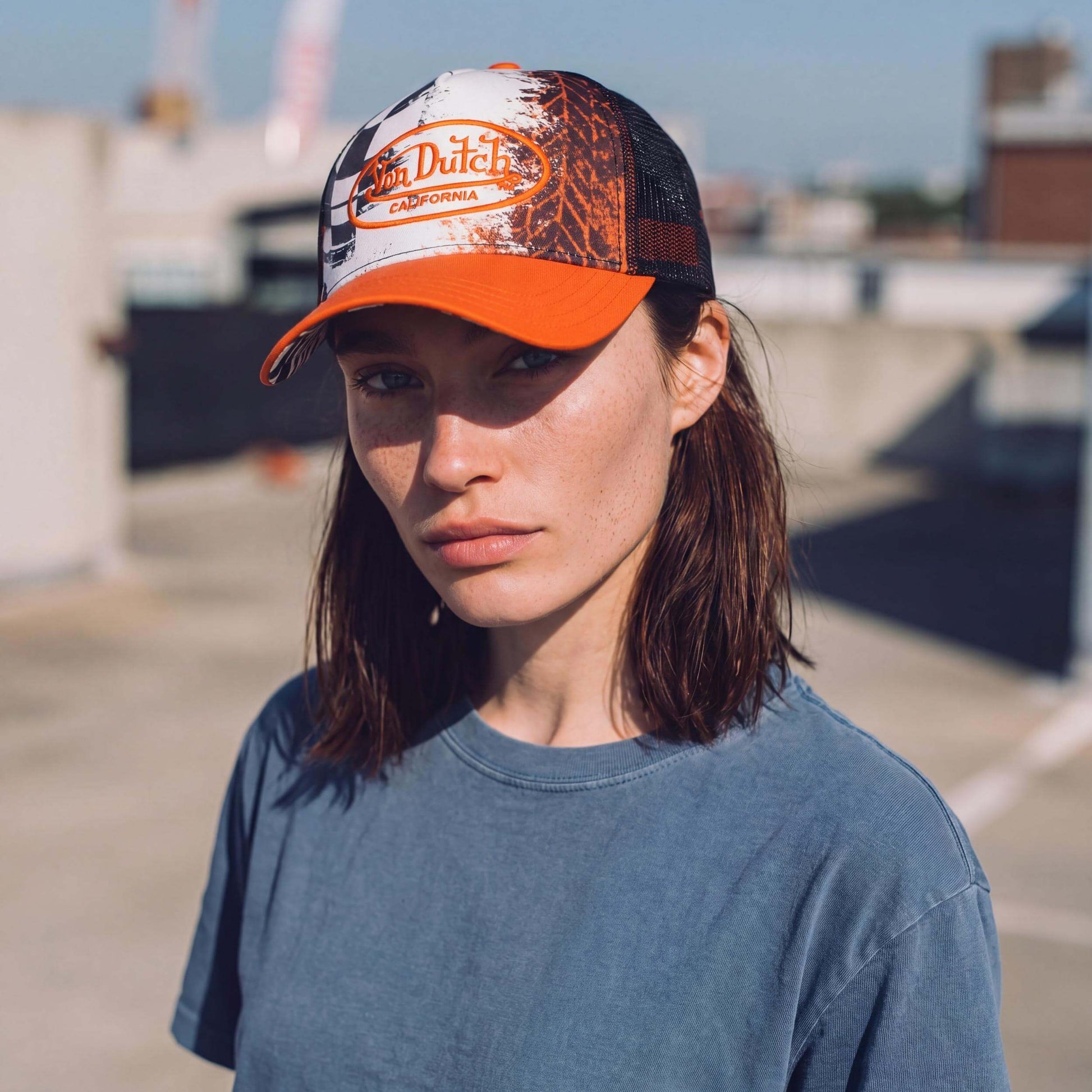 orange (female-model Annabel Oharra)