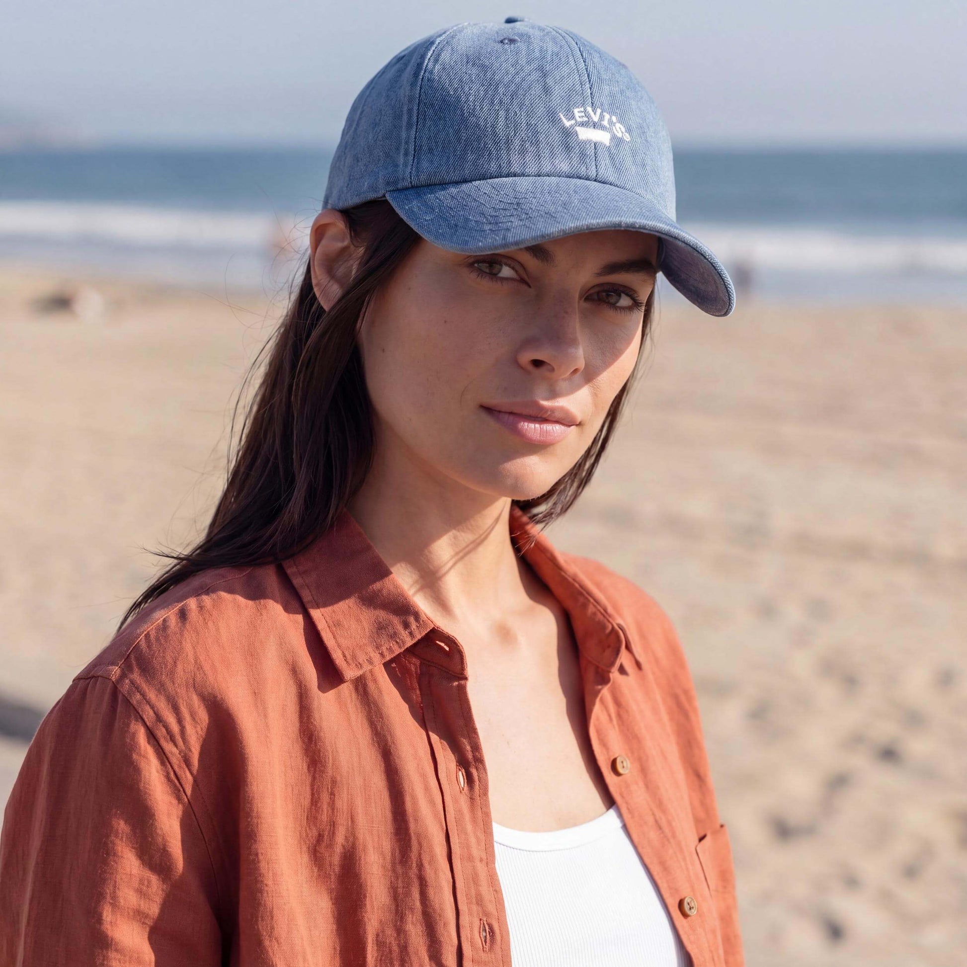 denim (female model Jessica Paulic)