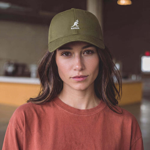 oliv (female-model)