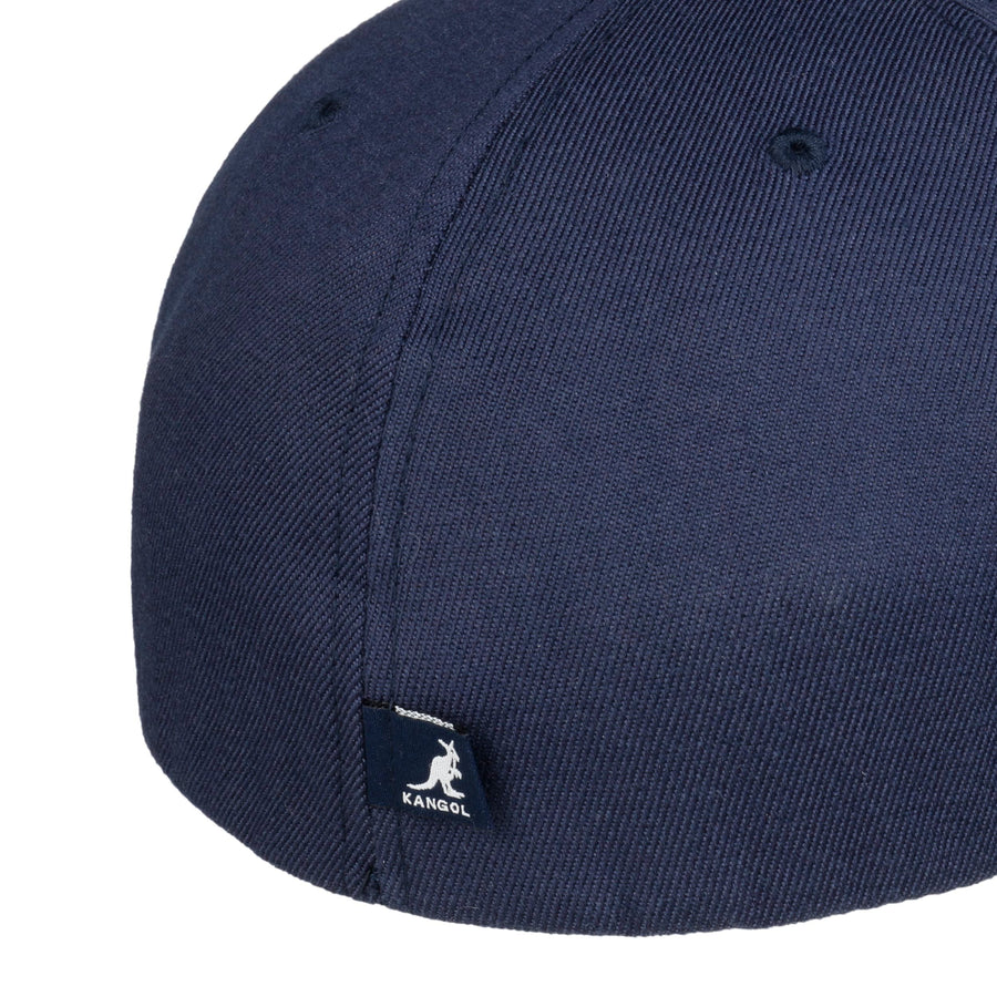 bleu foncé