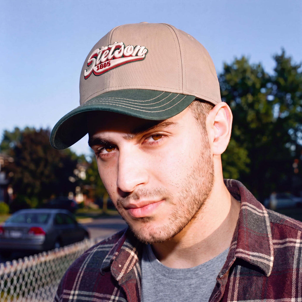 beige-grün (male-model)