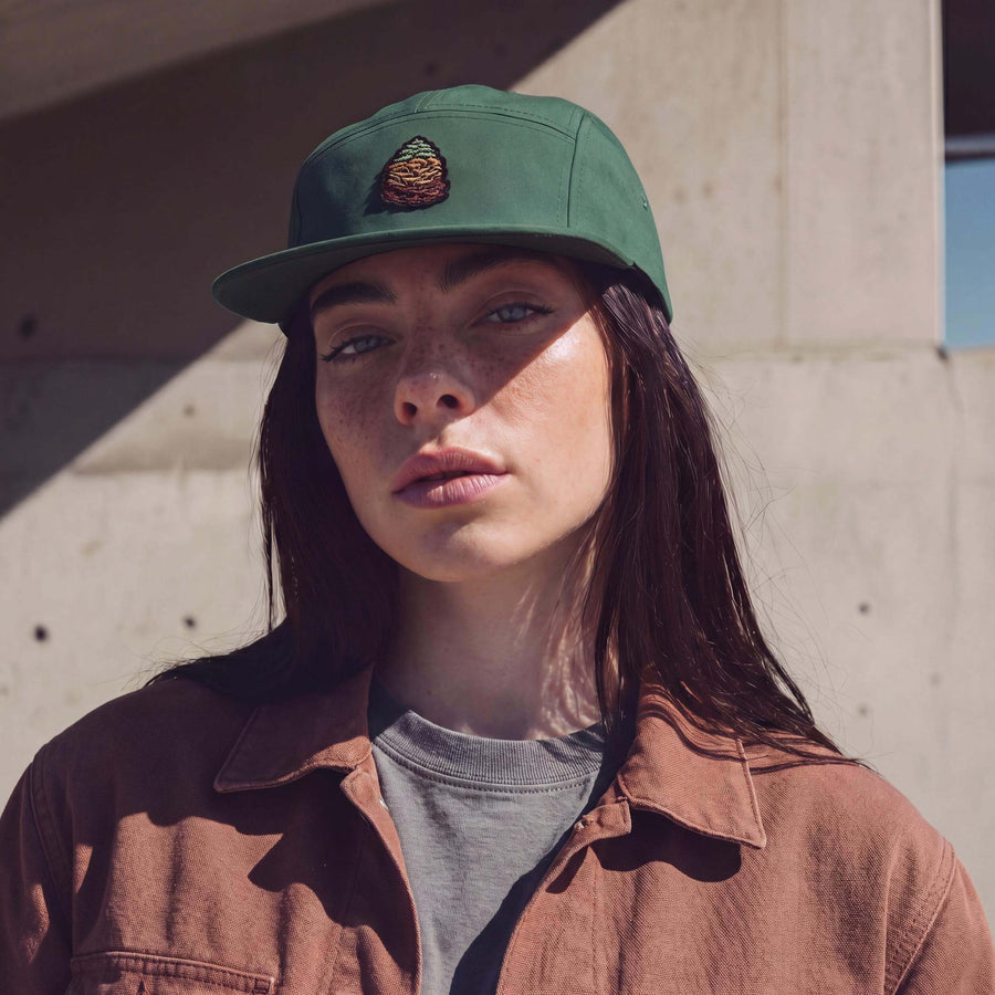dark green (female model Annabel Oharra)