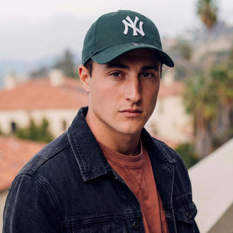 donker groen (mannelijk model Jimmy Mcneal)