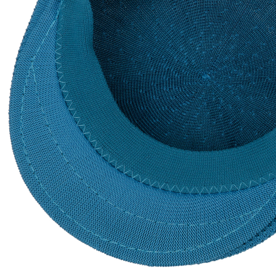 taubenblau