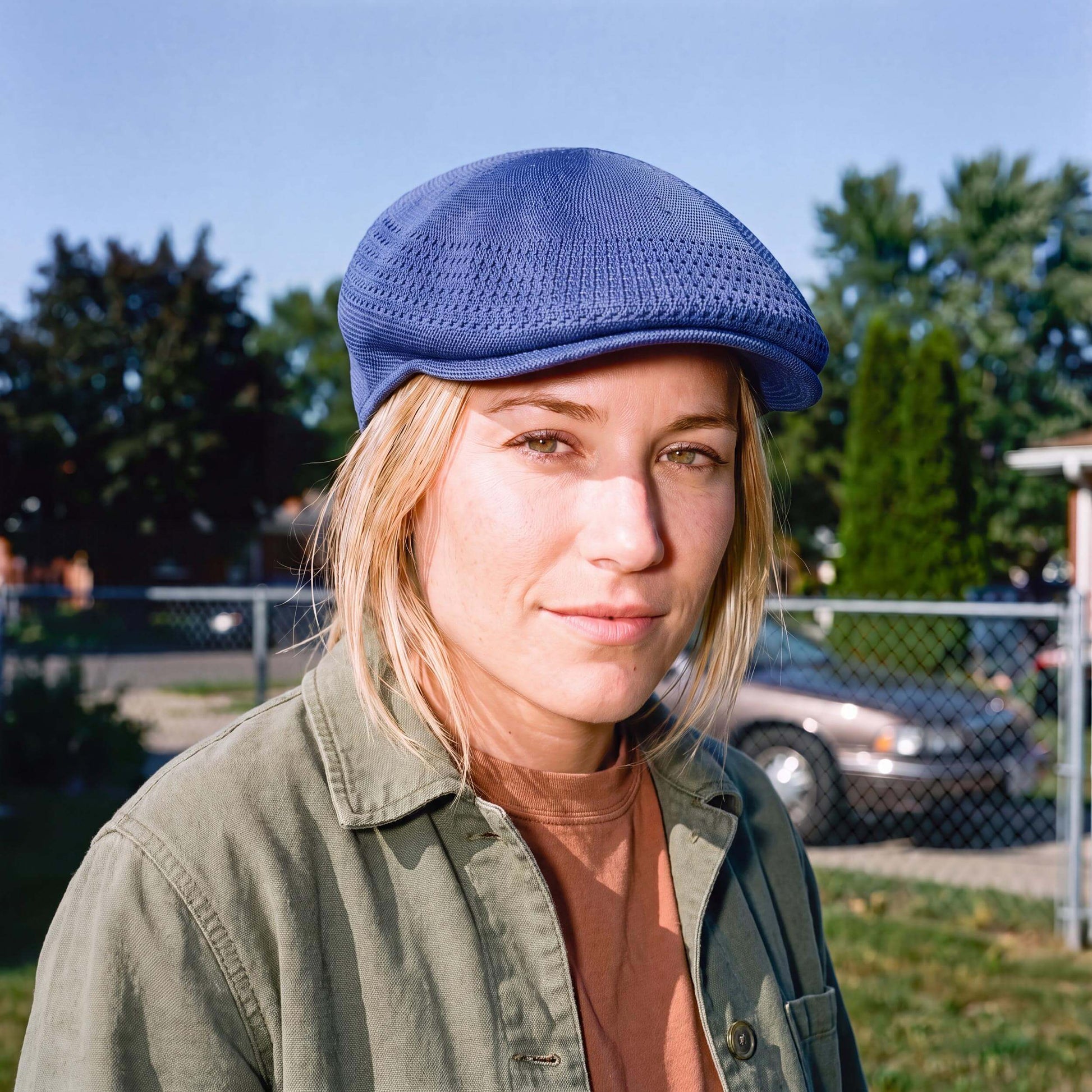 royalblau (female-model)