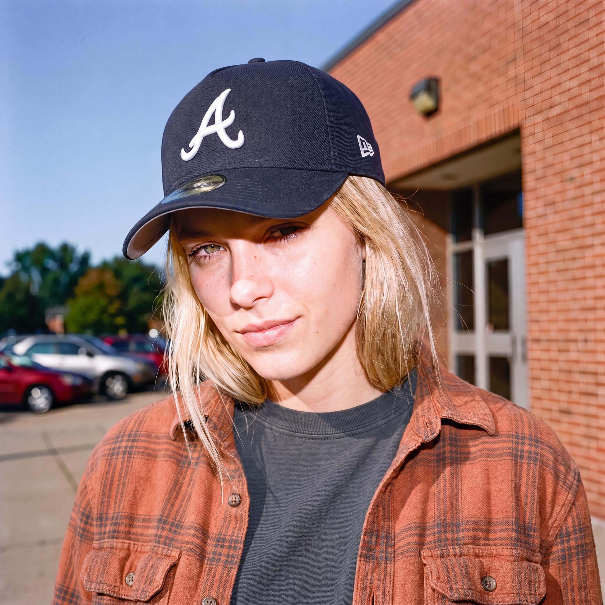 dunkelblau (female-model)