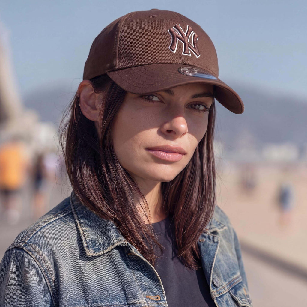 brown (female model Jessica Paulic)