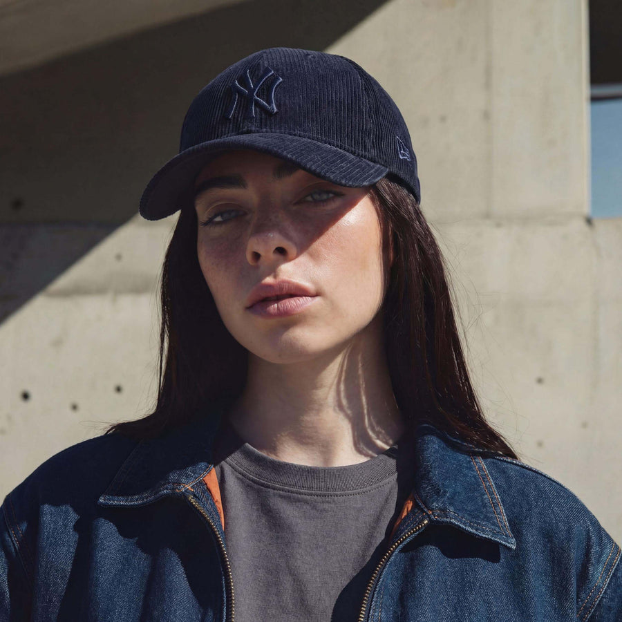 navy (female model Annabel Oharra)