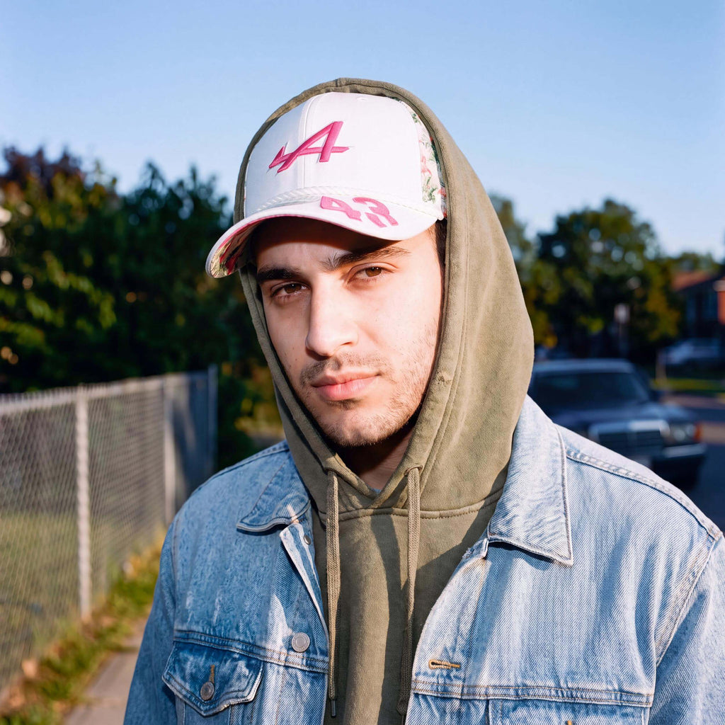 pink-weiß (male-model)