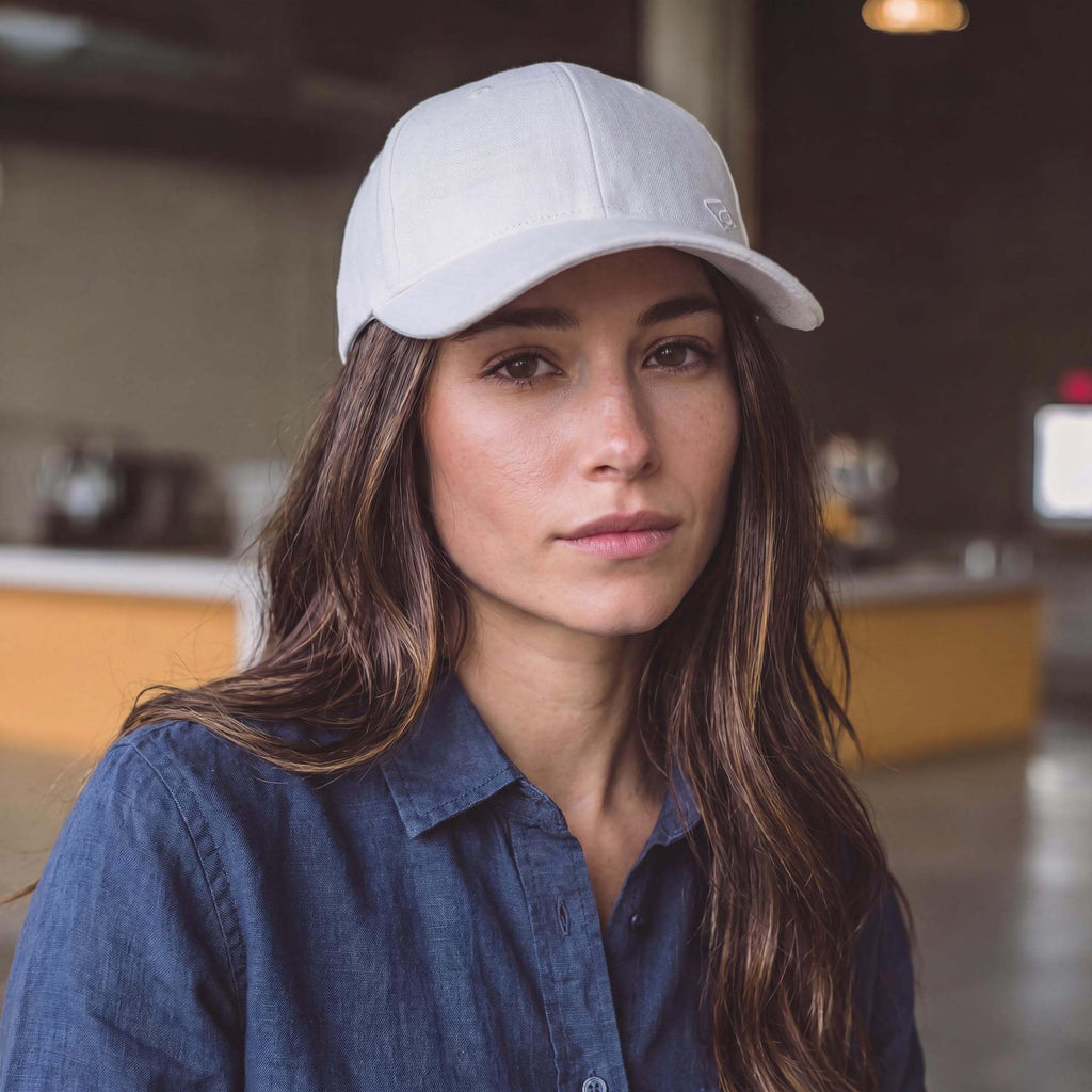 weiß (female-model)