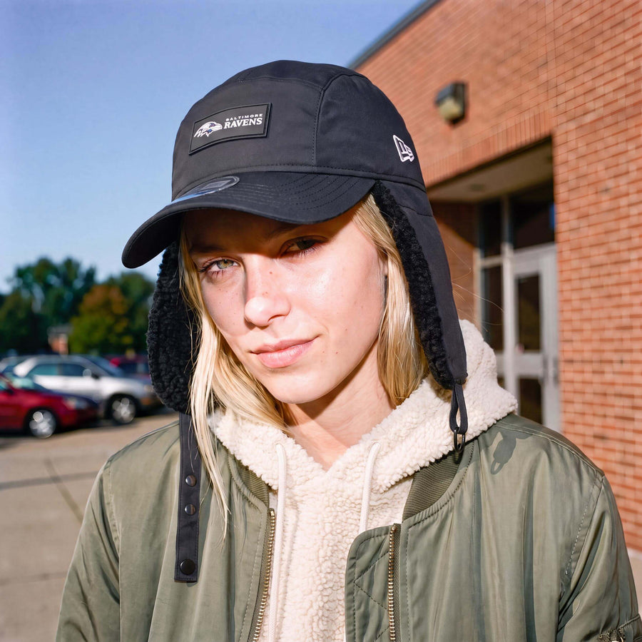 dunkelgrau (female-model)