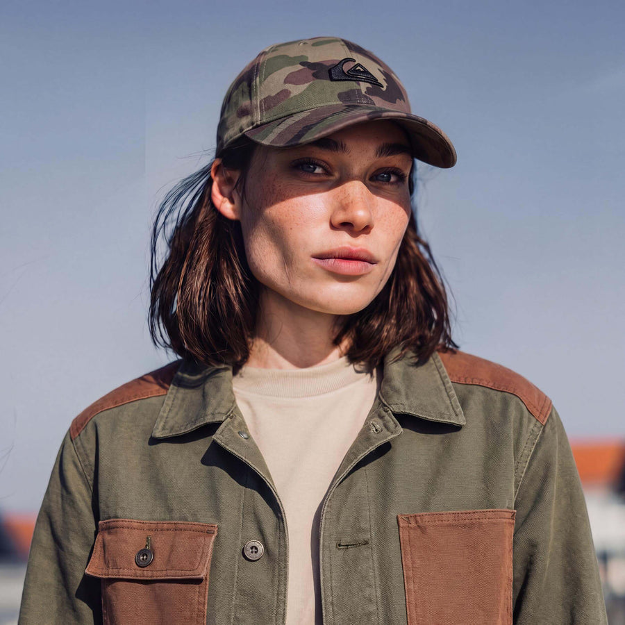 camouflage (modèle féminin Zara Slater)