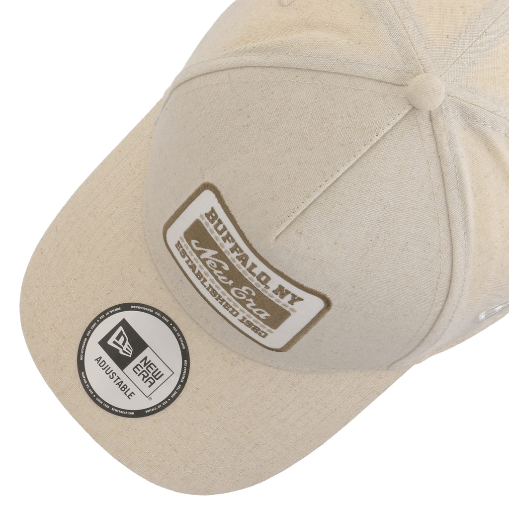 hellbeige