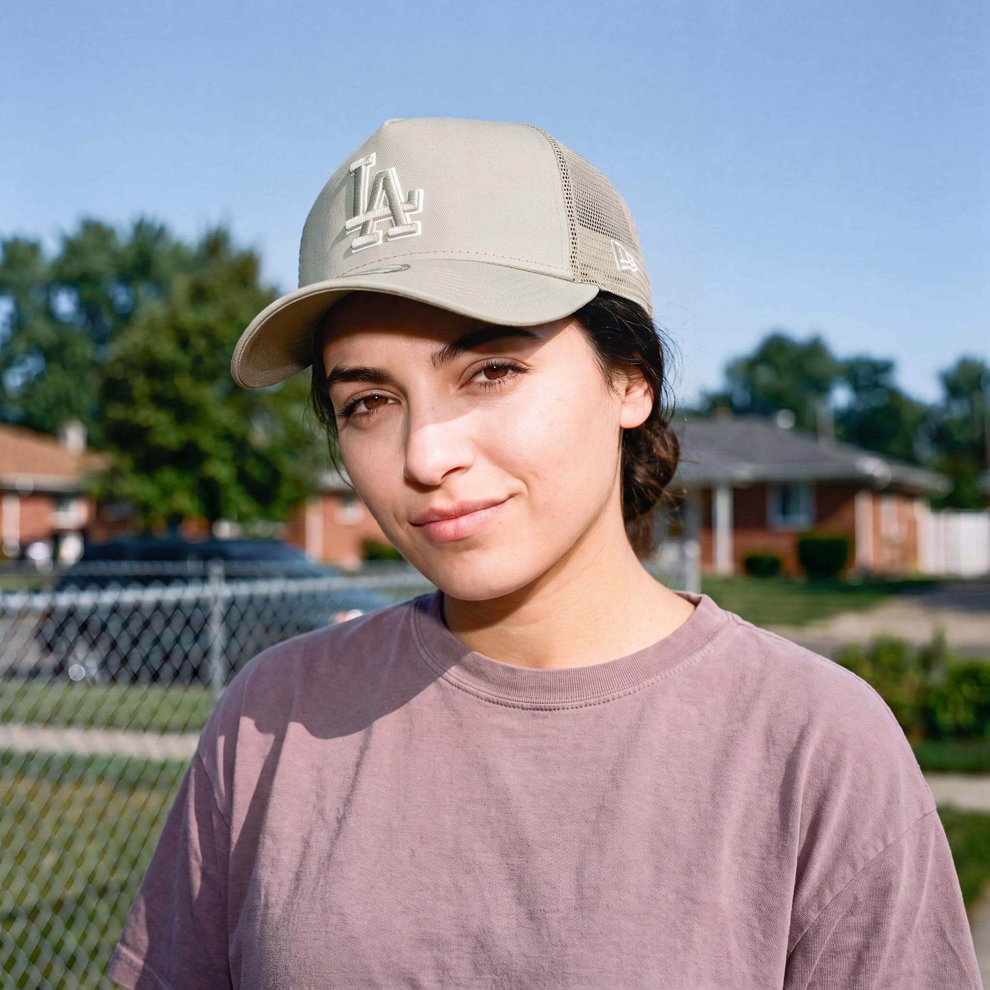 oliv (female-model)