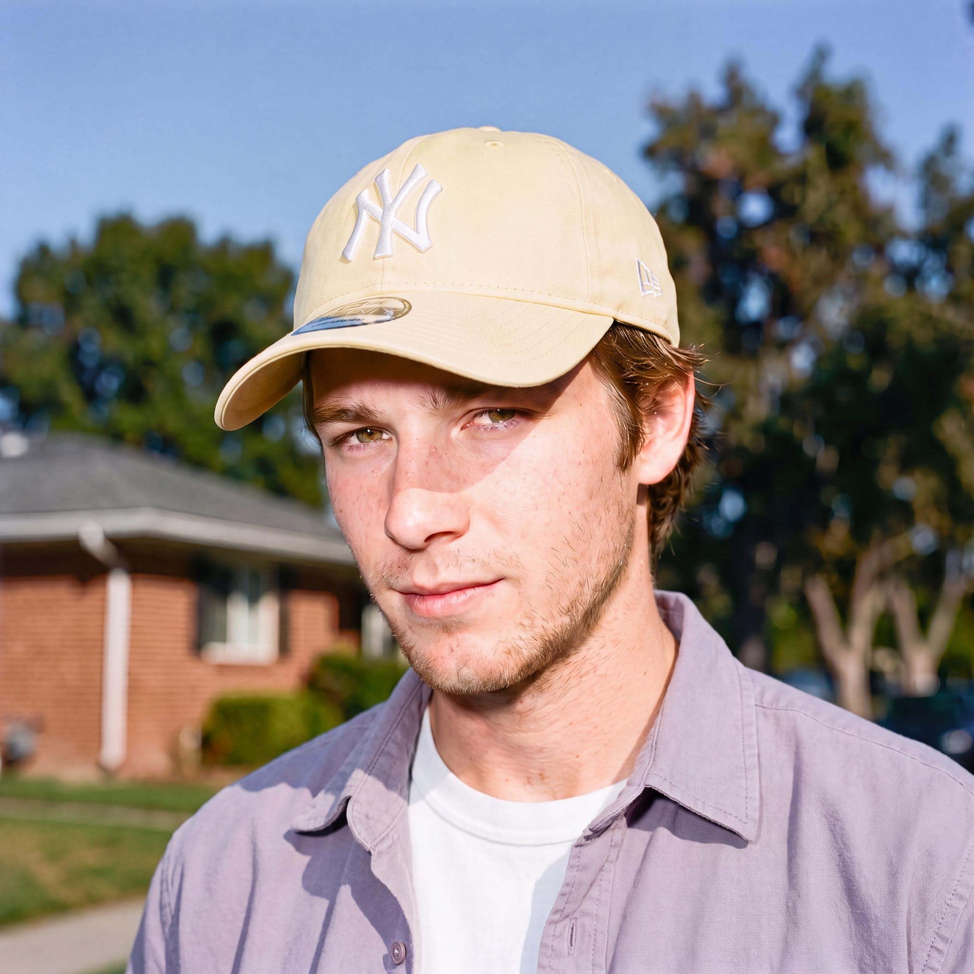 gelb (male-model)