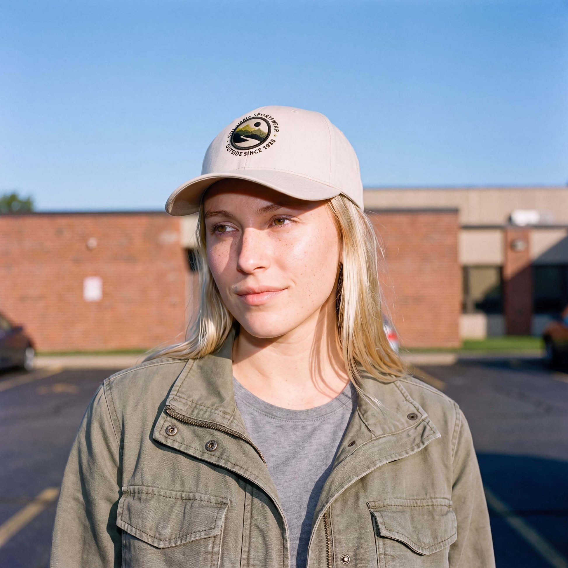 beige (female-model)