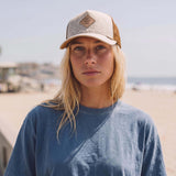 hellbeige (female-model)