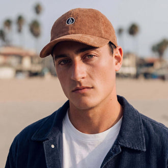 beige (male-model Mike Anderson)