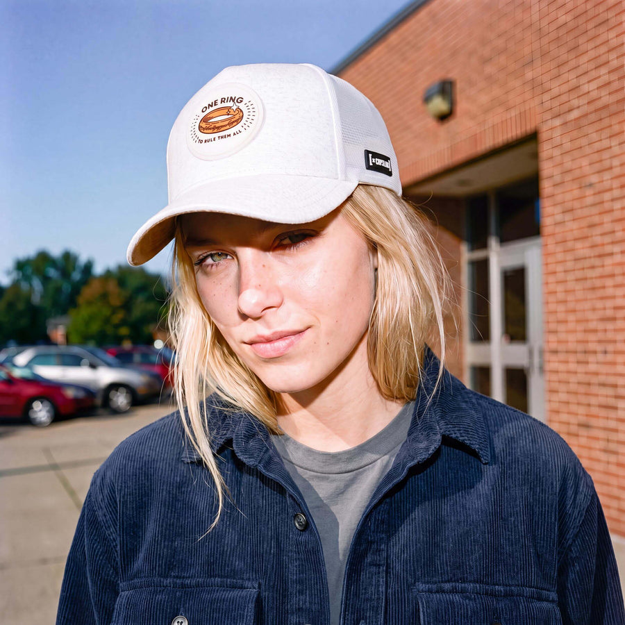 weiß (female-model)
