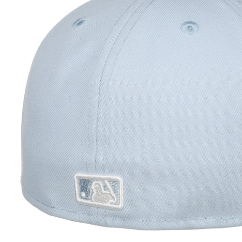hellblau