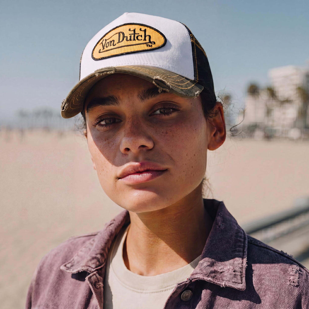 khaki (female-model Sabrina Sanchez)