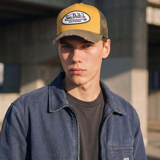 khaki (male-model Pete Delorette)