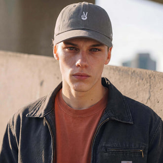 anthrazit (male-model Oswald Bloom)