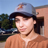blau (female-model)