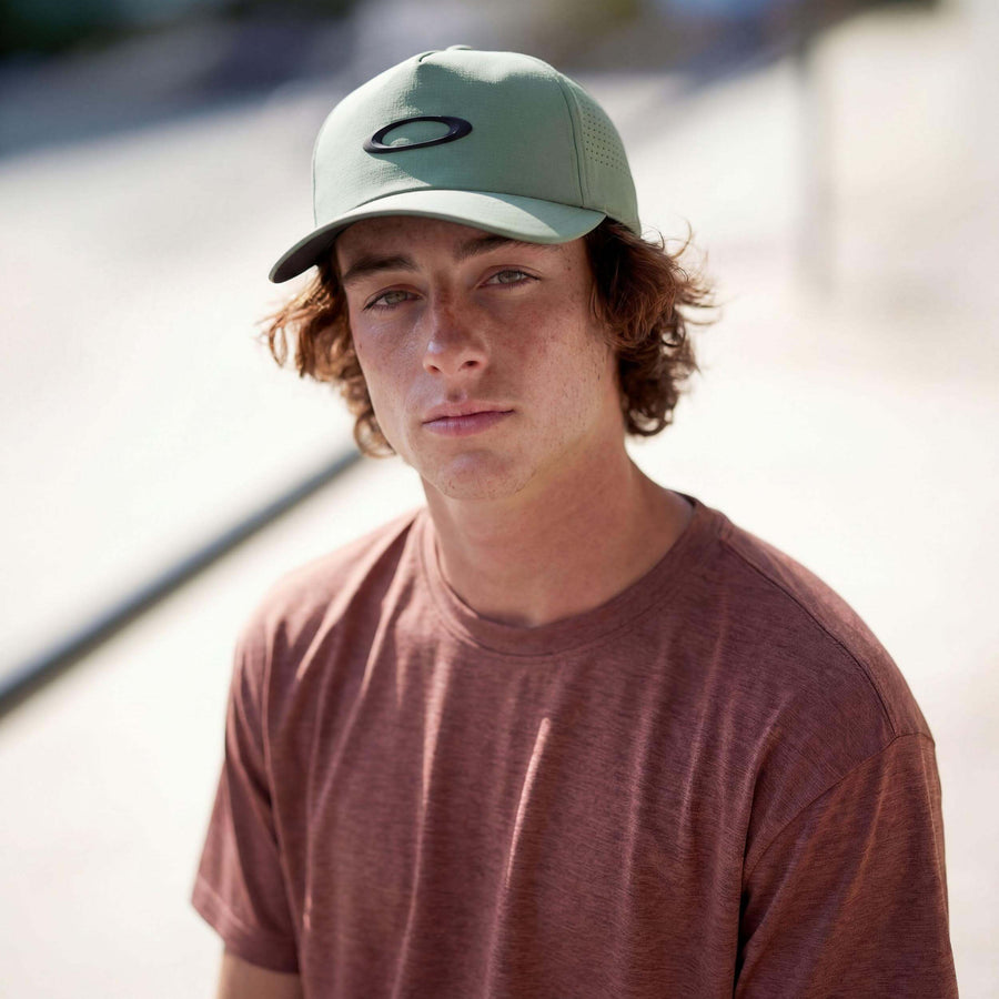 mint green (male model Luke Fermer)
