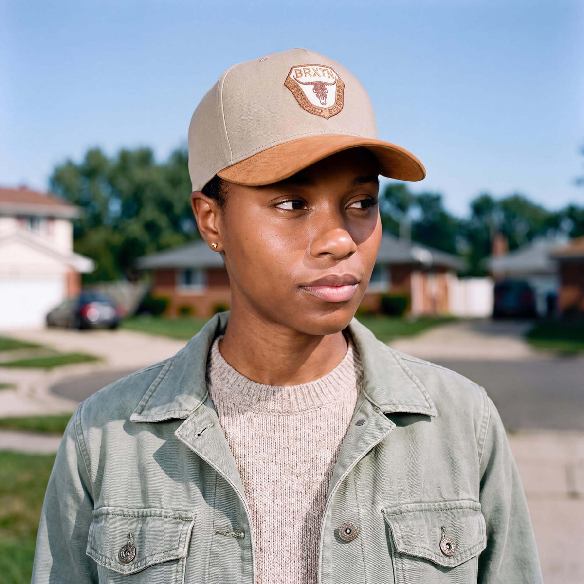 beige (female-model)