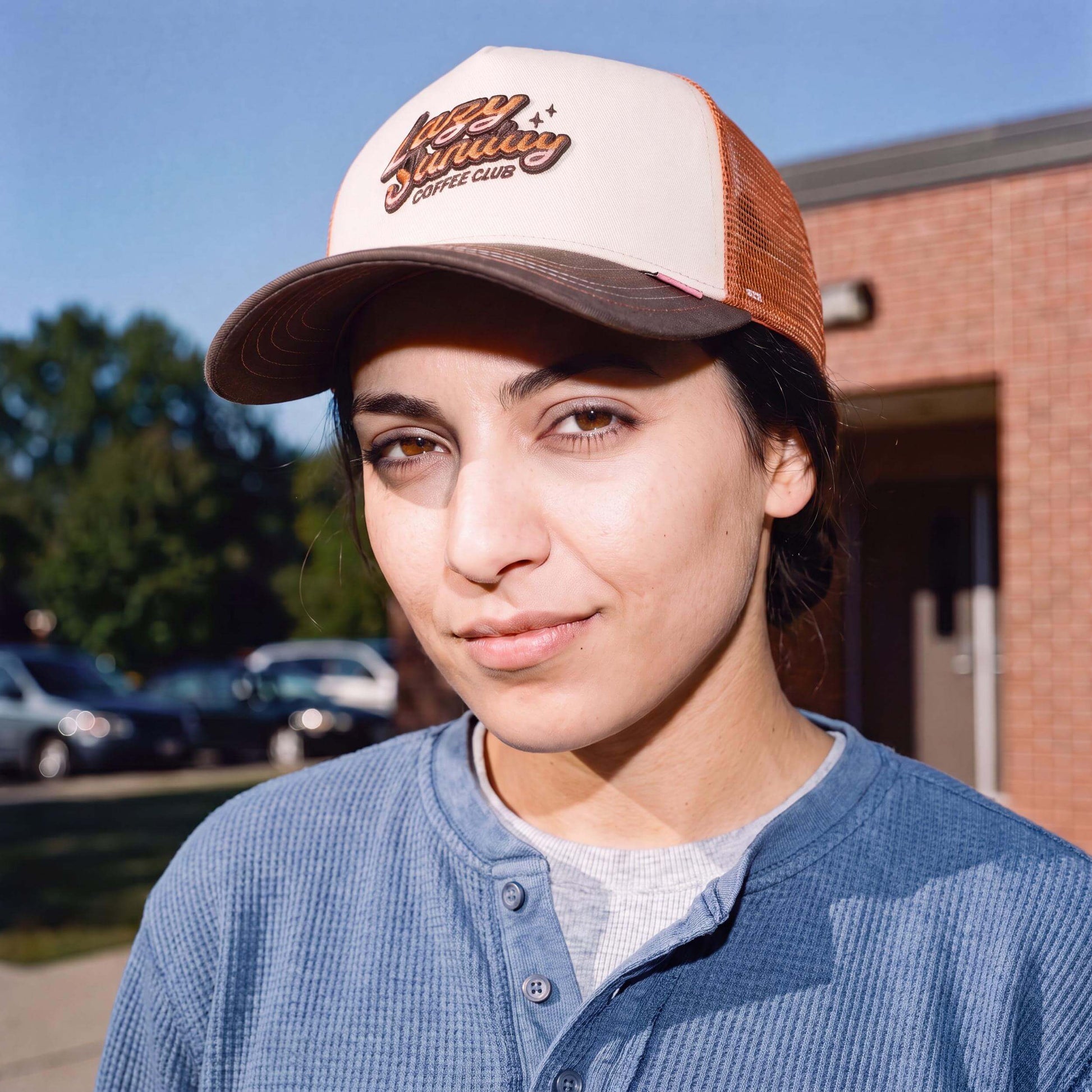 beige (female-model)