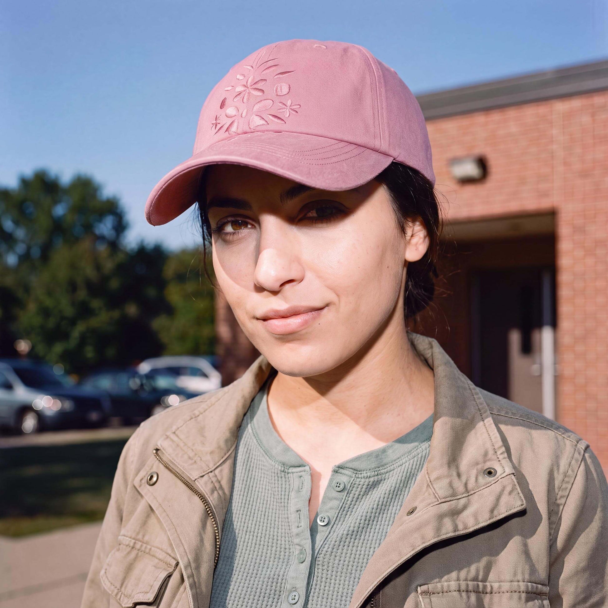 pink (female-model)