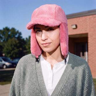 pink (female-model)