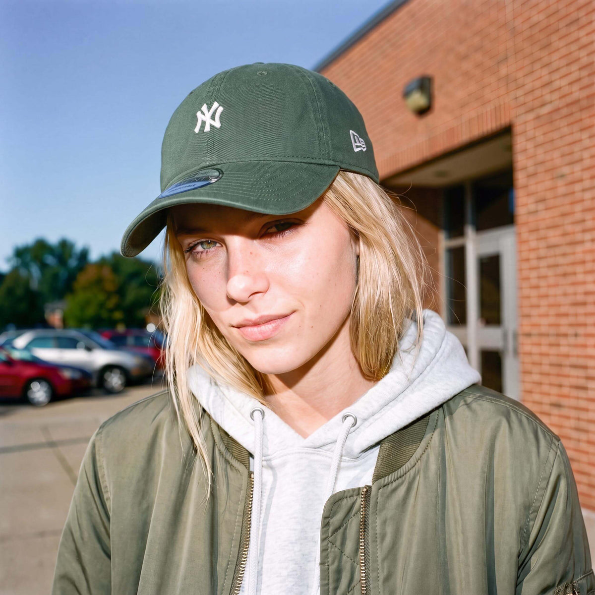 oliv (female-model)
