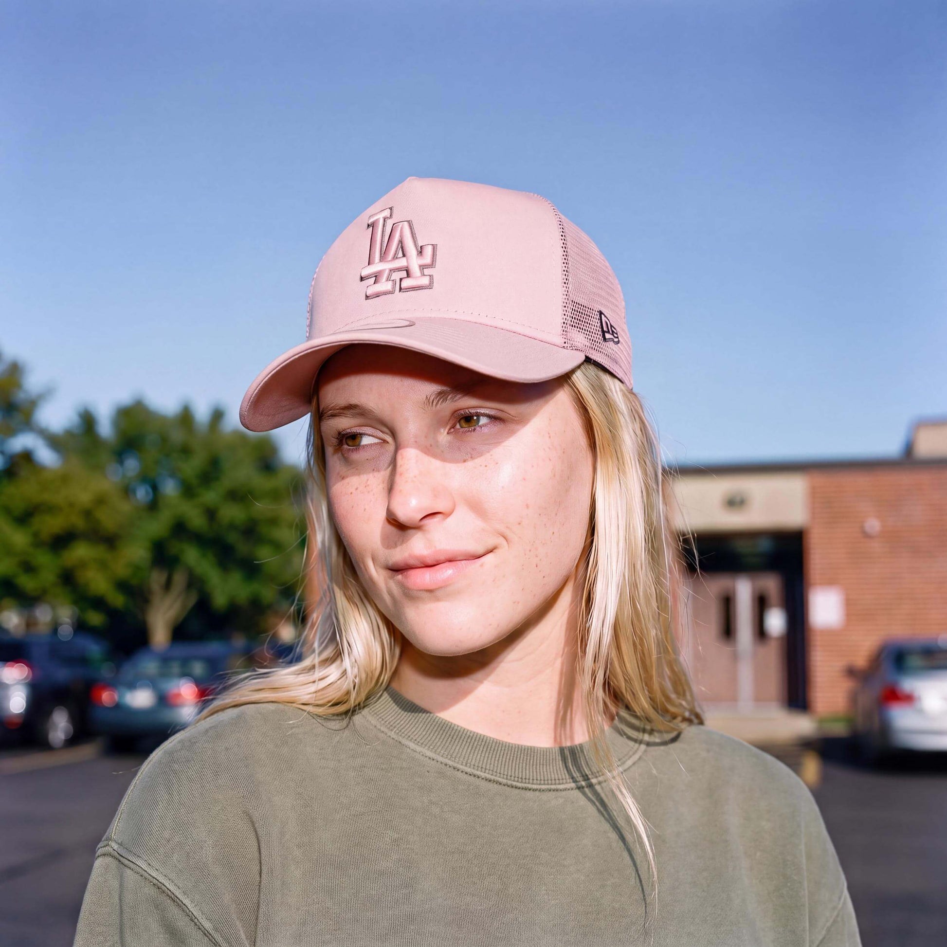 rosa (female-model)