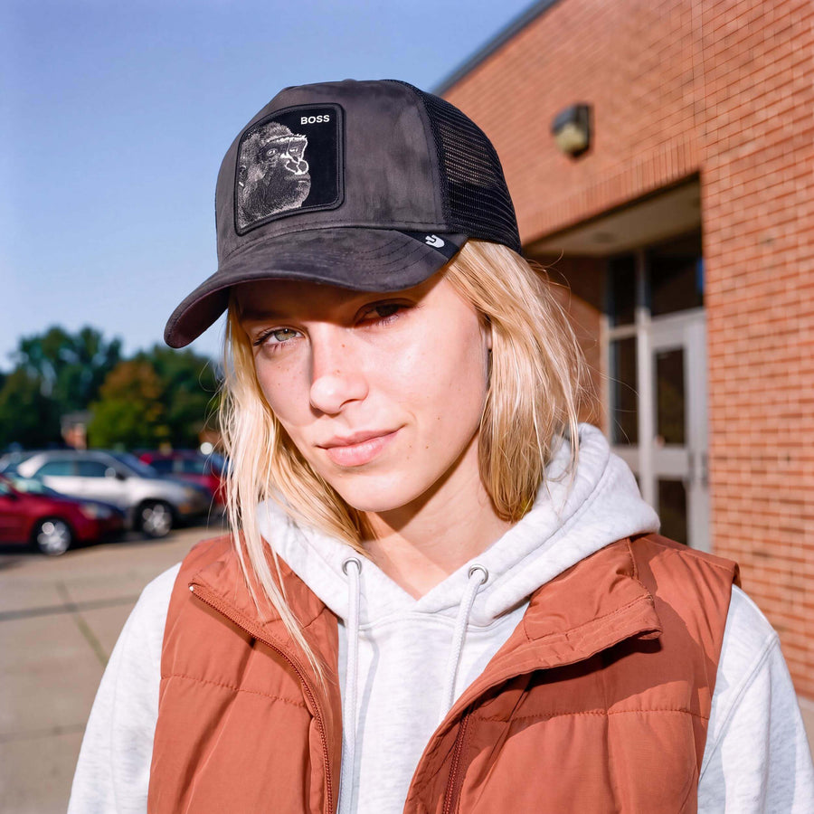 dunkelbraun (female-model)