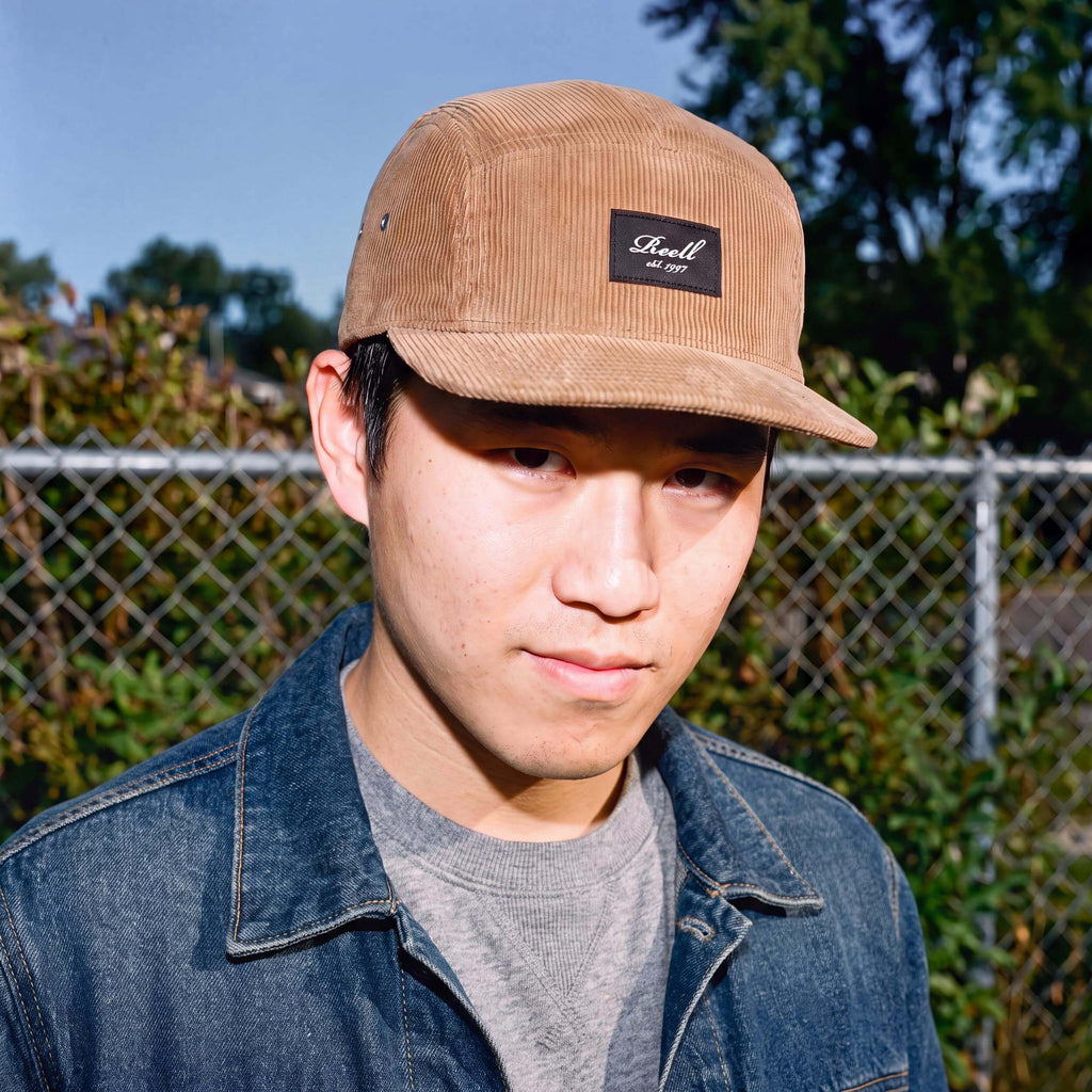 beige (male-model)
