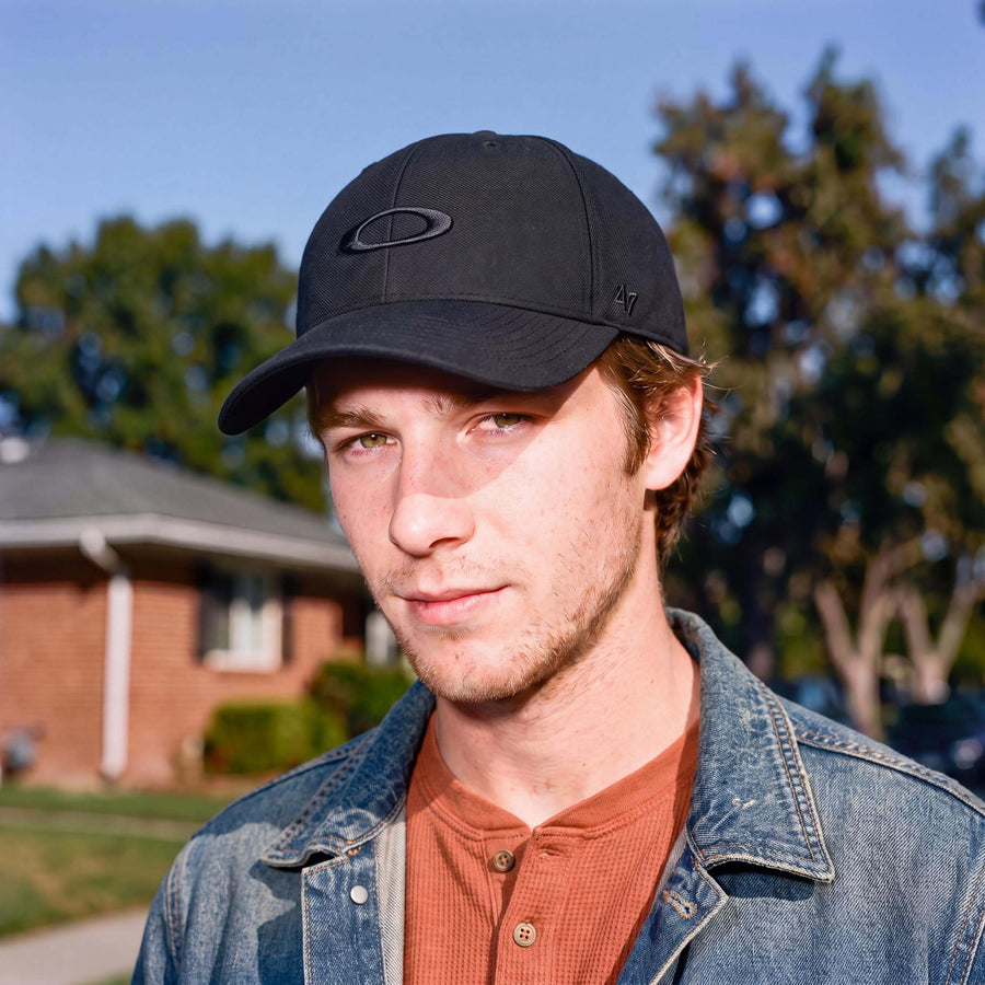 schwarz (male-model)