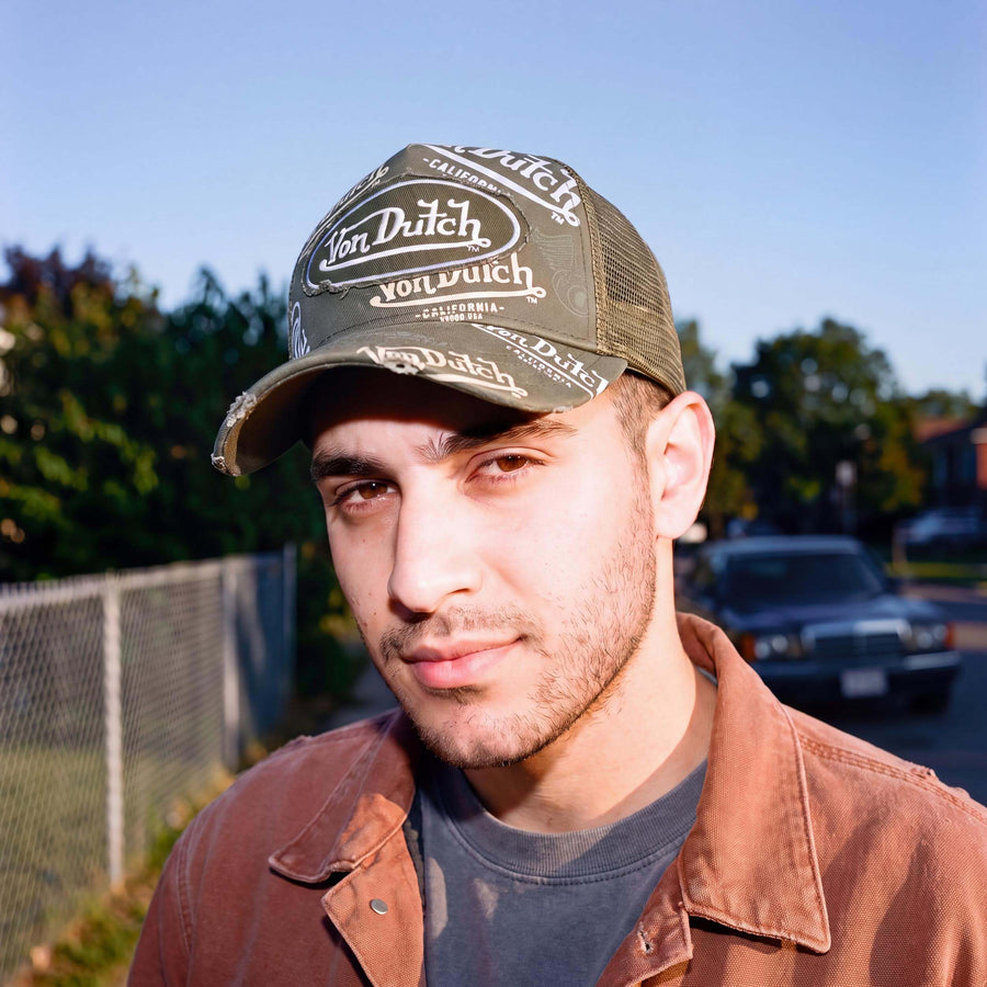 oliv (male-model)