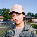 hellbeige (female-model)