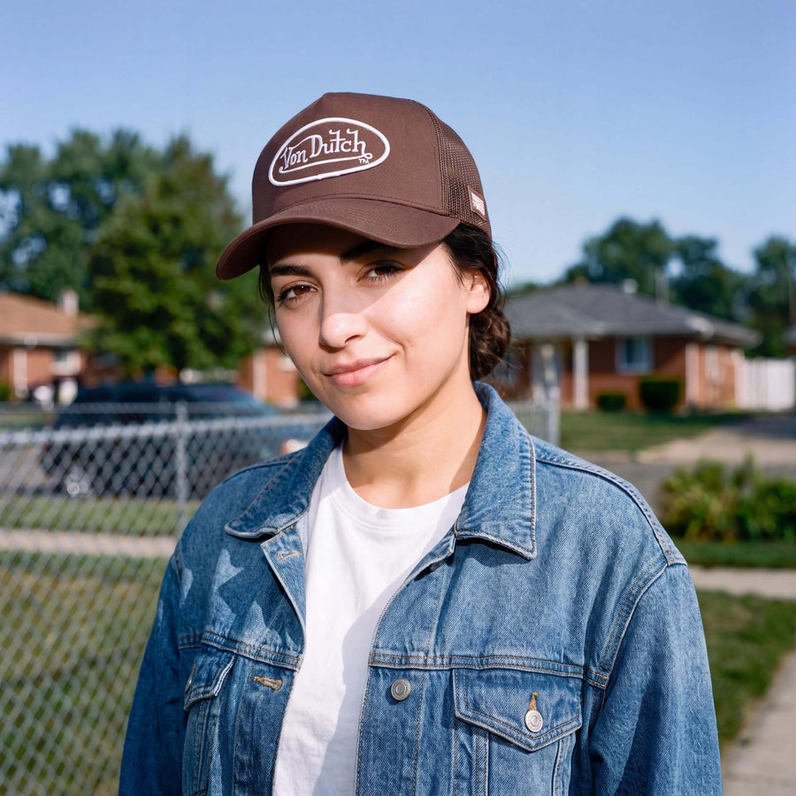 braun (female-model)