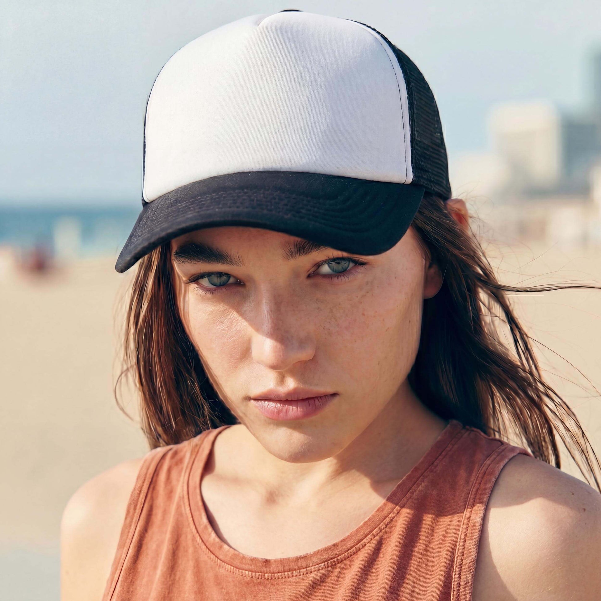 schwarz (female-model Jessica Paulic)