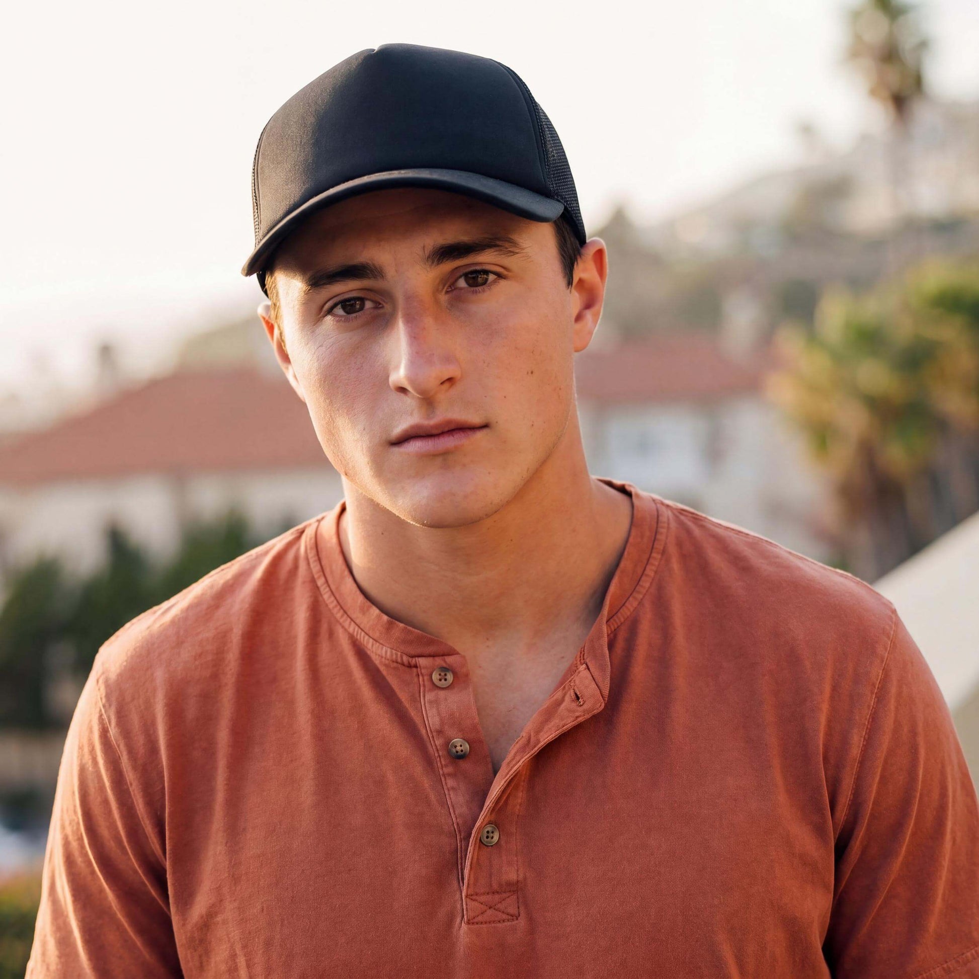 schwarz-schwarz (male-model Mike Anderson)